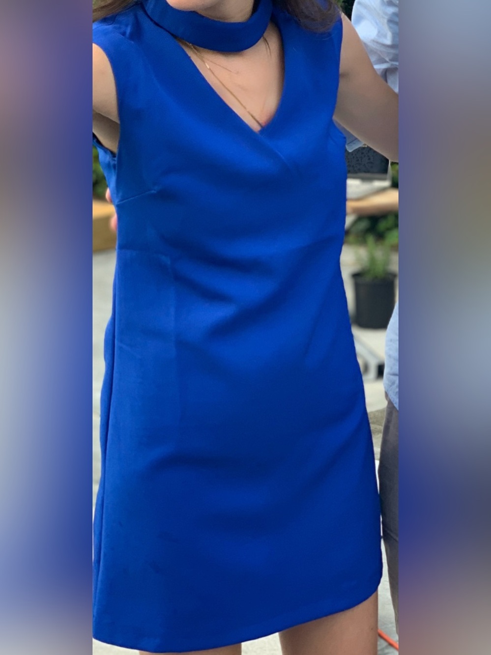 Sleeveless Cobalt Blue Mini Dress with Choker Neck